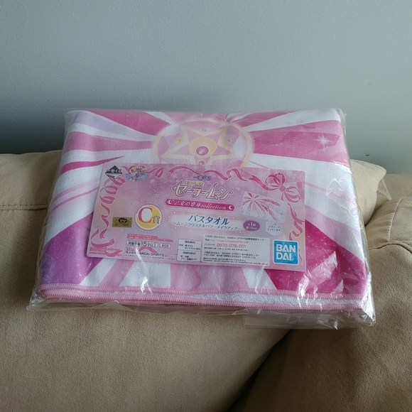 Sailor Moon Maiden's Transformation kuji bath towel - Picture 3 of 3